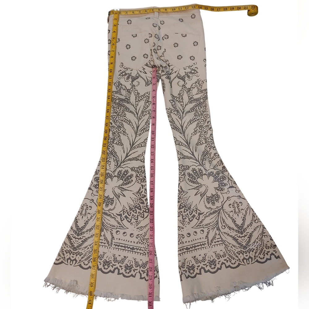 Free People Cream and Black Flare Pants - Picture 5 of 12